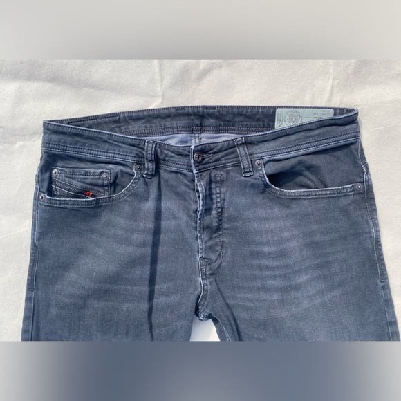 Diesel Men's Faded Black Regular Slim Straight Jeans Safado Casual 33x32 - Picture 9 of 9